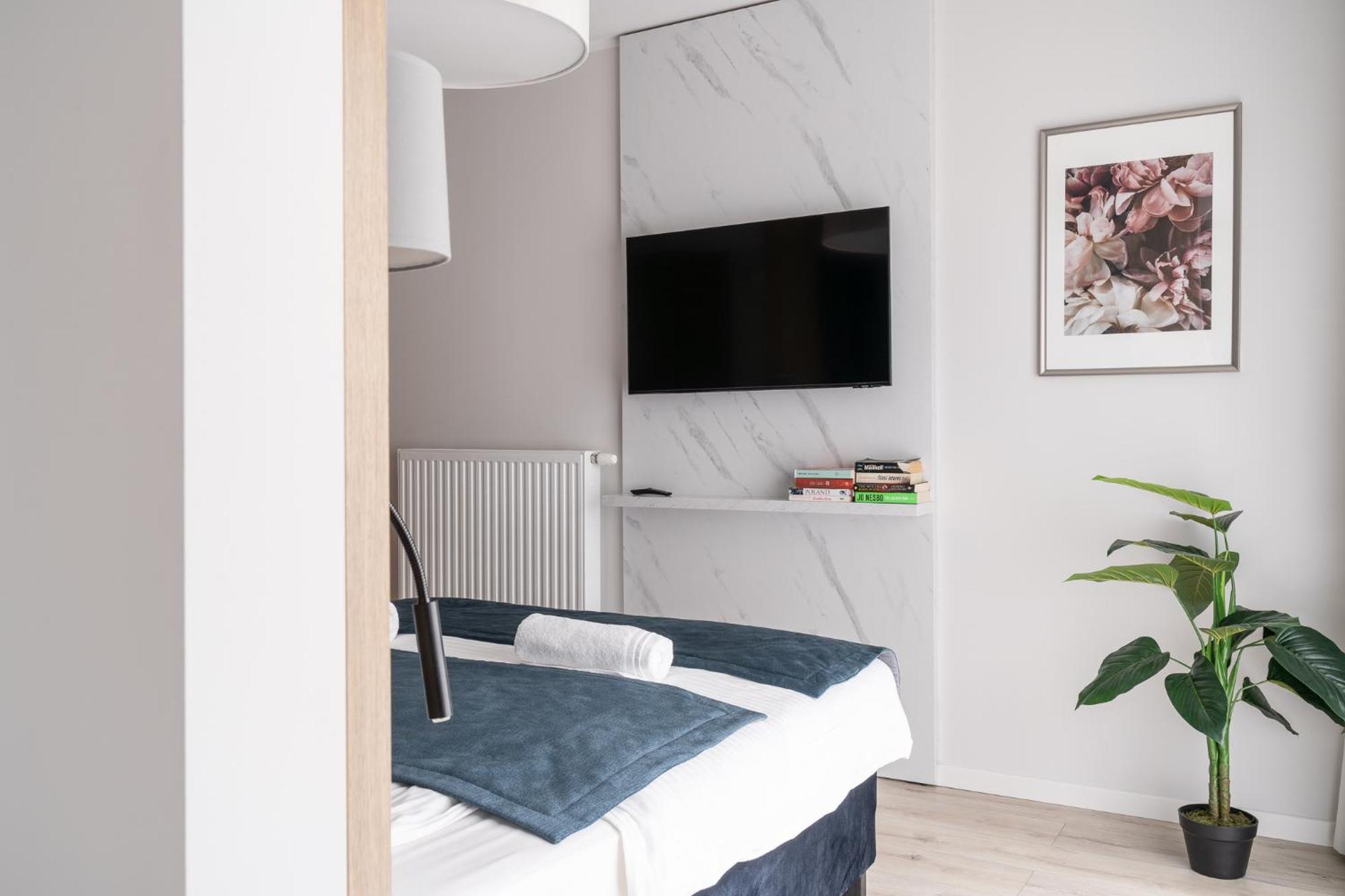 Rentplanet - Atal Square Apartament *