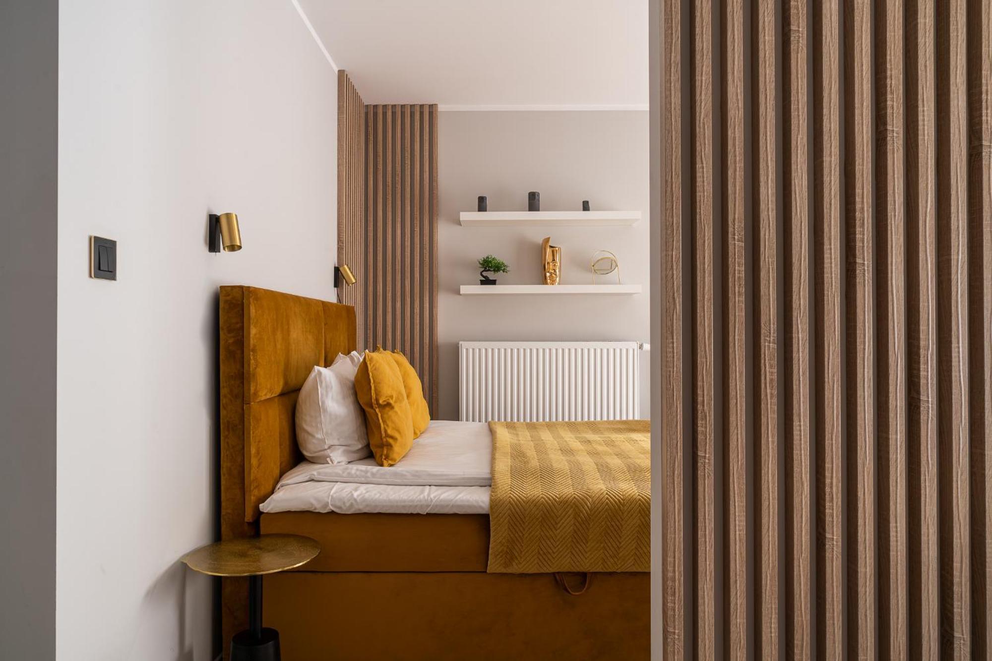 Rentplanet - Atal Square Apartament *