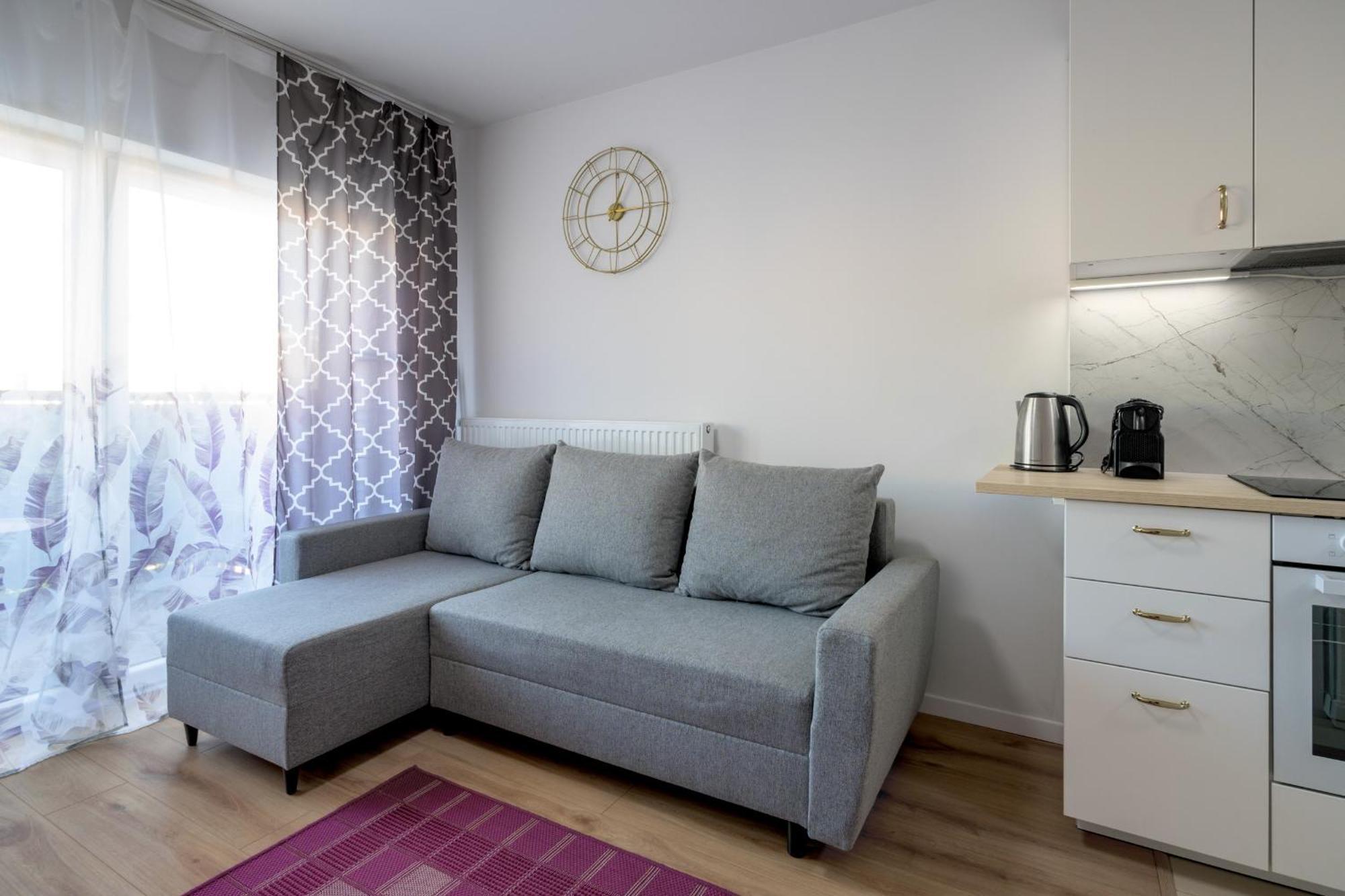 Rentplanet - Atal Square * Wrocław